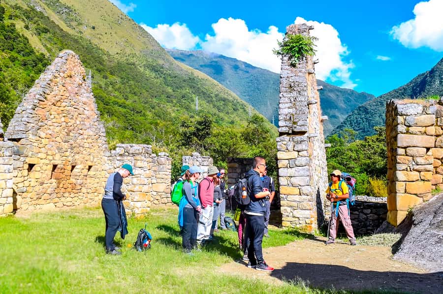2-Day Inca Trail Hike to Machu Picchu & Panoramic Train - Why This Short Inca Trail Route Works