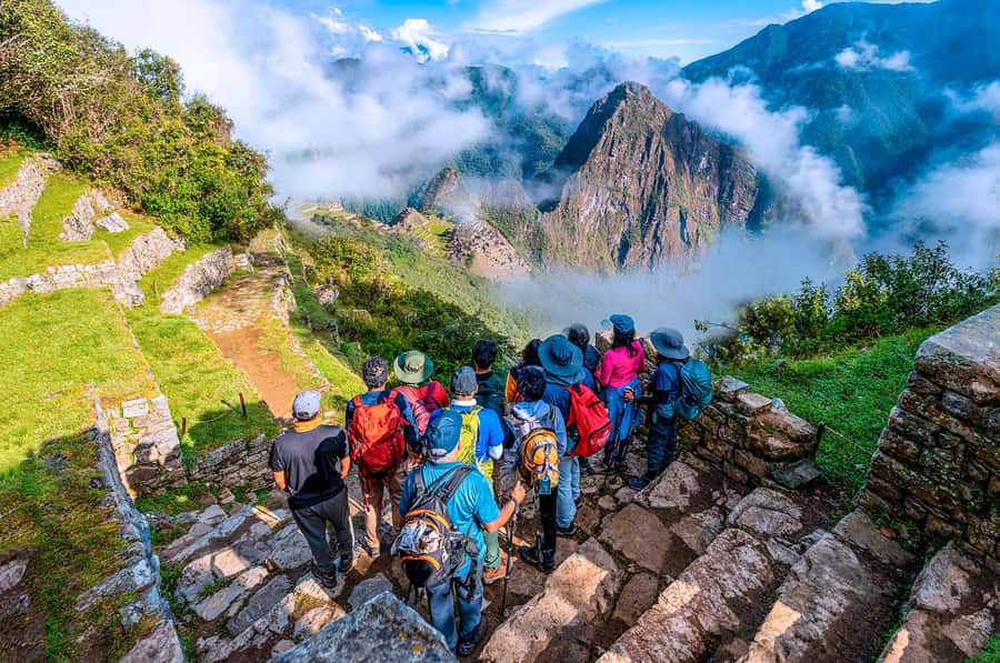 2-Day Inca Trail Hike to Machu Picchu & Panoramic Train - Chachabamba and the First Climb