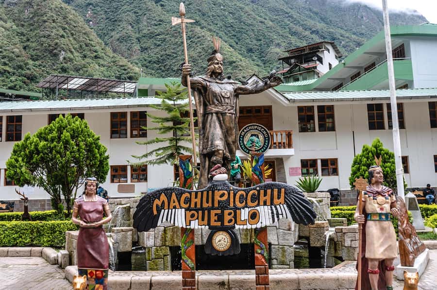 2-Day Inca Trail Hike to Machu Picchu & Panoramic Train - Optional Huayna Picchu or Machu Picchu Mountain