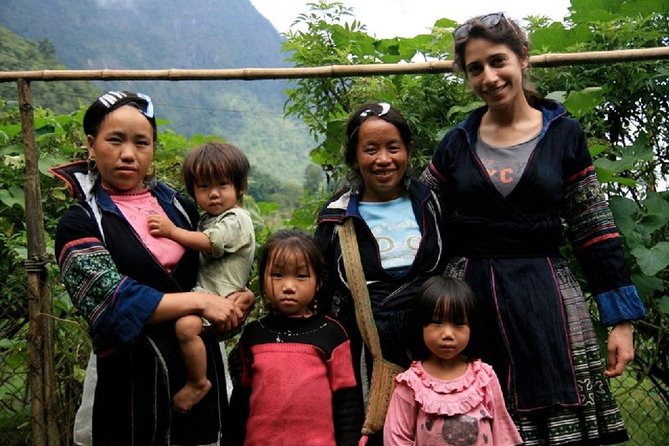 2 days 3 Nights Sapa Trekking Tour by Night Train from Hanoi - What the group size and guide arrangement mean