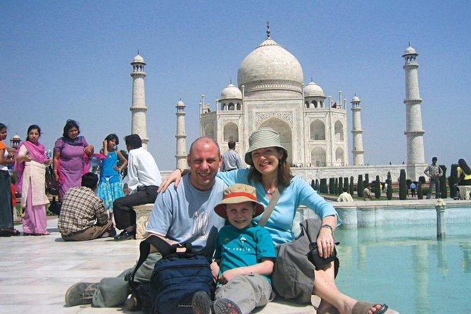2 Days (Overnight) Agra Tour by Gatimaan Train With Hotel Accommodation - Itimad-Ud-Daulah and the Road to Fatehpur Sikri