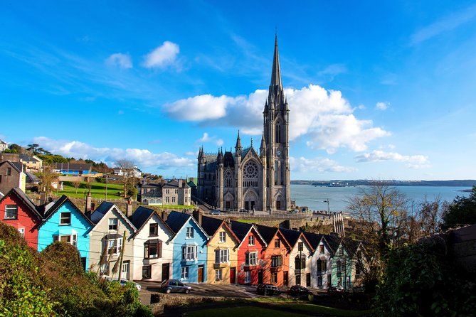3-Day Blarney Castle, Ring of Kerry, & Cliffs of Moher Rail tour - Day one: Blarney Castle and the gift of gab