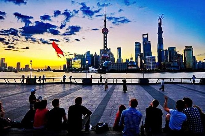 4-Hour Private Shanghai Modern Impression Tour with Tower and Maglev Train Ride - Lujiazui and the river promenade