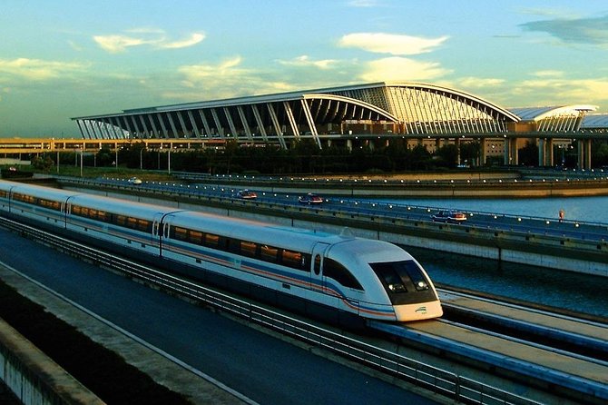 4-Hour Private Shanghai Modern Impression Tour with Tower and Maglev Train Ride - Longyang Road and the ten-minute Maglev run