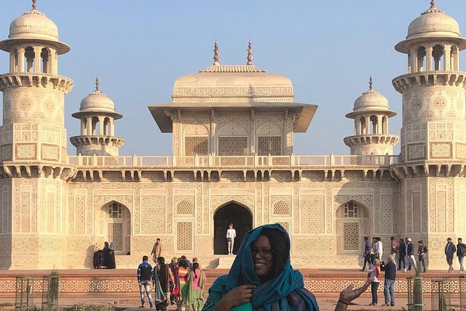 Agra Taj Mahal All Inclusive Tour by Gatimaan Express Train - Who will get the most from this day trip