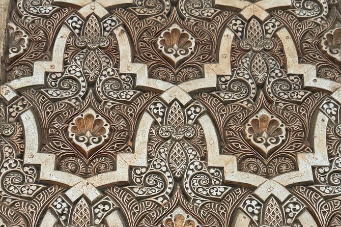 Alhambra tickets with Nasrid Palaces + Tourist Train - Why the Nasrid Palaces are worth protecting