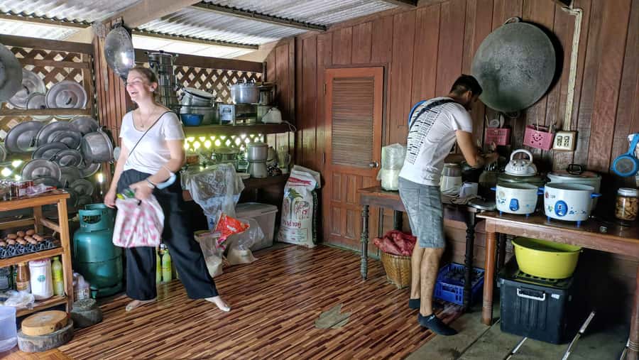 Bangkok: Maeklong Railway & Damnoen Saduak Floating Markets - Learning how a Thai village makes coconut sugar