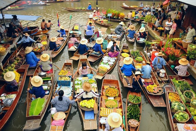 Bangkok: Railway and Floating Market Tour + Dragon Temple - Three very different sights beyond Bangkok