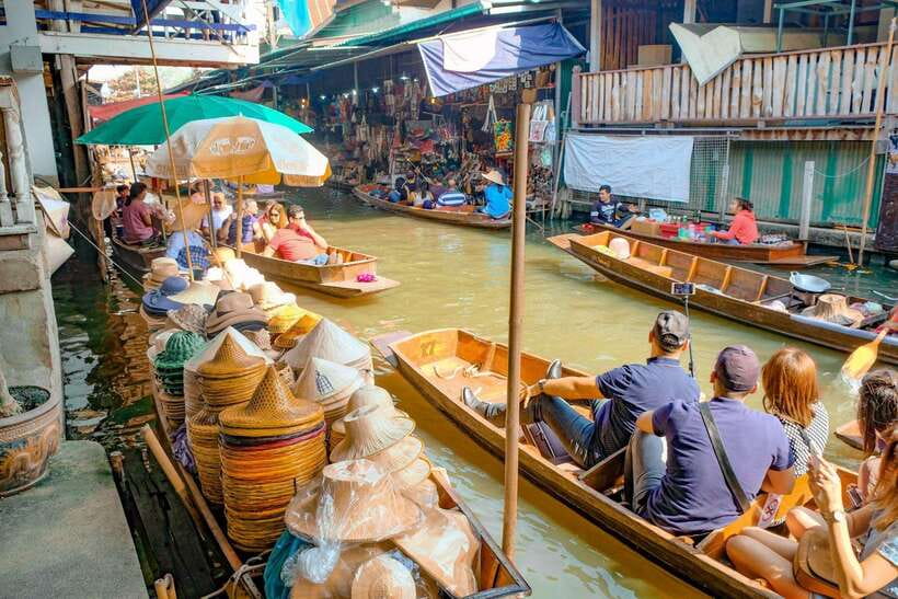 Bangkok: Railway and Floating Market Tour with Dragon Temple - What to bring and how to prepare