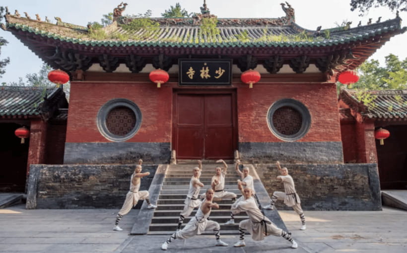 Beijing:Bullet Train Day Tour to Shaolin Temple&Martial Arts - Meeting your Zhengzhou guide at the station
