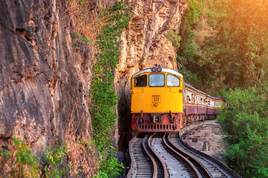 BKK : Private Tour River Kwai Bridge & Train to Krasae Cave - The long road from Bangkok to Kanchanaburi