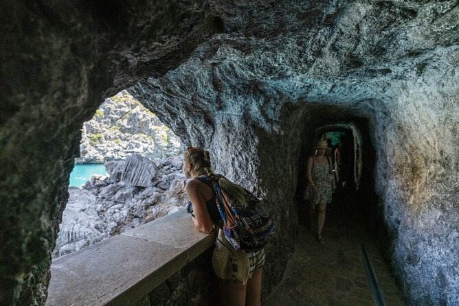 Boat, Tram and Train Tour in Mallorca from the South - Sóller, the wooden train, and the crowded tram