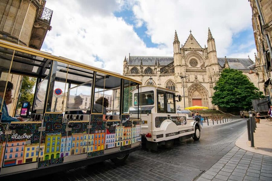 Bordeaux: Little Electric Train Tour - Key points to know before boarding