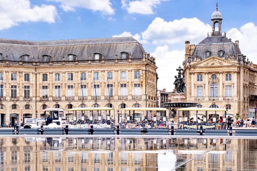 Bordeaux: Little Electric Train Tour - The main strengths and the fair warning
