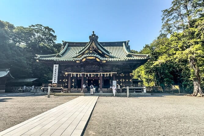 Bullet Train Experience & Mishima Shrine Private Tour from Tokyo - Starting at 8:30 in central Tokyo
