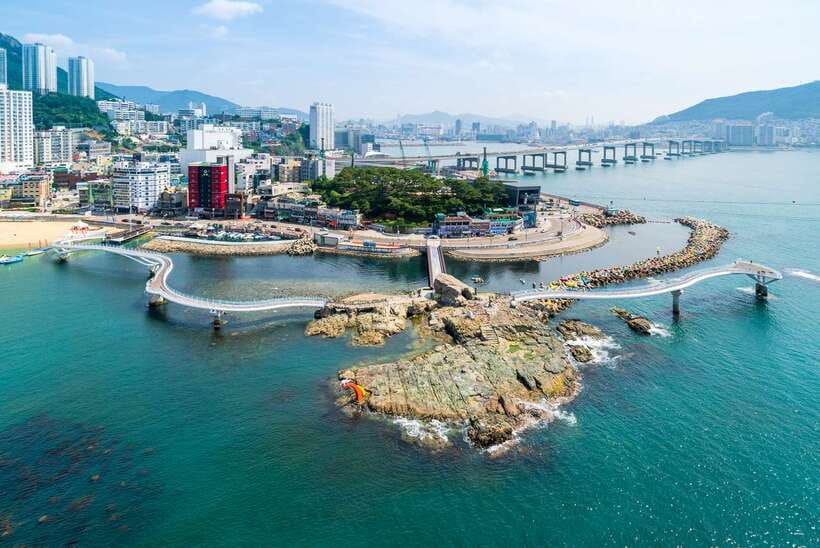 Busan: Full-Day City Tour with Taejongdae, Gamcheon & More - Taejongdae and the Danubi Train