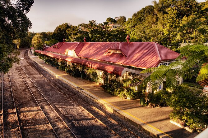 Cairns Small-Group Kuranda Tour: Skyrail & Scenic Railway - Two hours in Kuranda Village