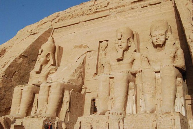 Cheap Egypt holiday 11 Days Cairo-Luxor-Aswan-Abu Simbel by sleeping train - Arrival in Cairo and the first night