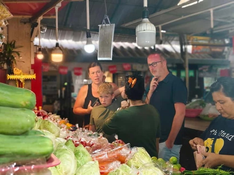 Chiang Mai : Cook in Farm, Market tour & Go by a Local Train - Arriving at the family home and choosing your menu