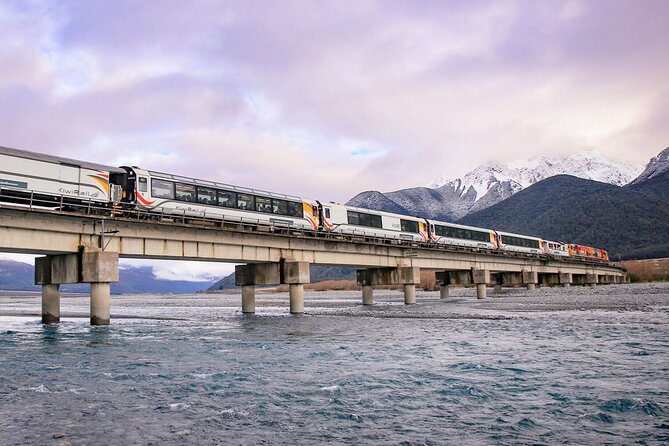 Coastal Pacific Train Journey from Christchurch to Picton - Kaikoura and the northbound change of scenery