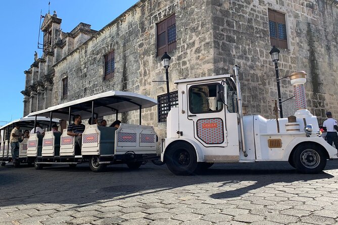 Colonial Zone Train 45 minutes of history and culture in Santo Domingo - Practical ways to make the ride better