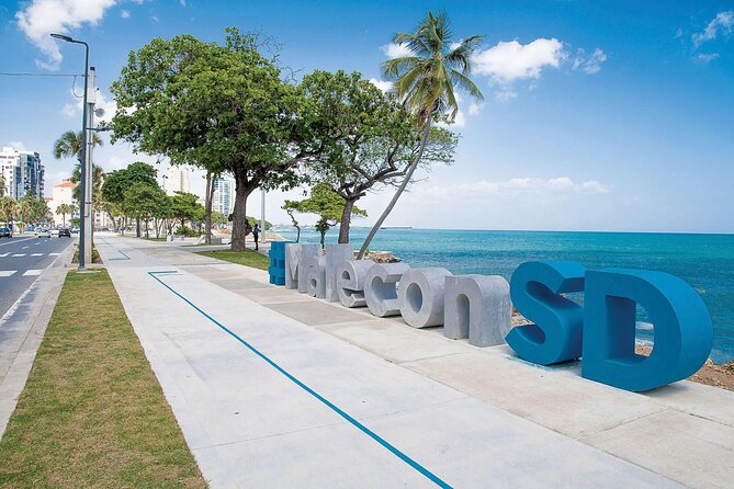 Colonial Zone Train 45 minutes of history and culture in Santo Domingo - Starting at Columbus Park in the Colonial Zone