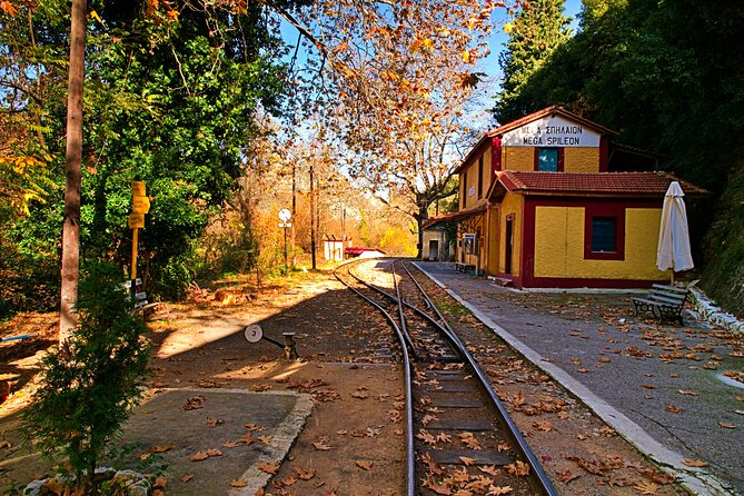 Corinth, Odontotos Train & Kalavryta Private Day Tour from Athens - Kalavryta and the hard history of 1943