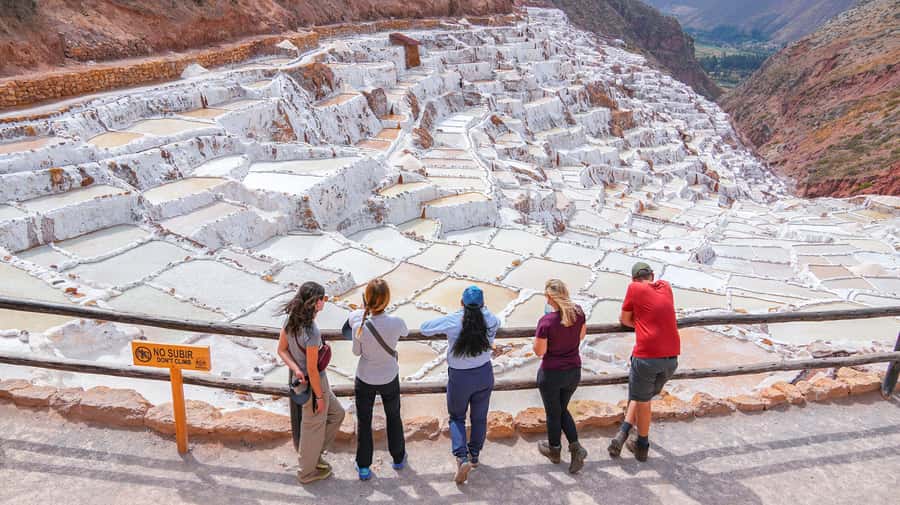 Cusco: 4-Day Lares Trek to Machu Picchu with Panoramic Train - Day 1: Calca, Ancashmarca, and the Lares hot springs