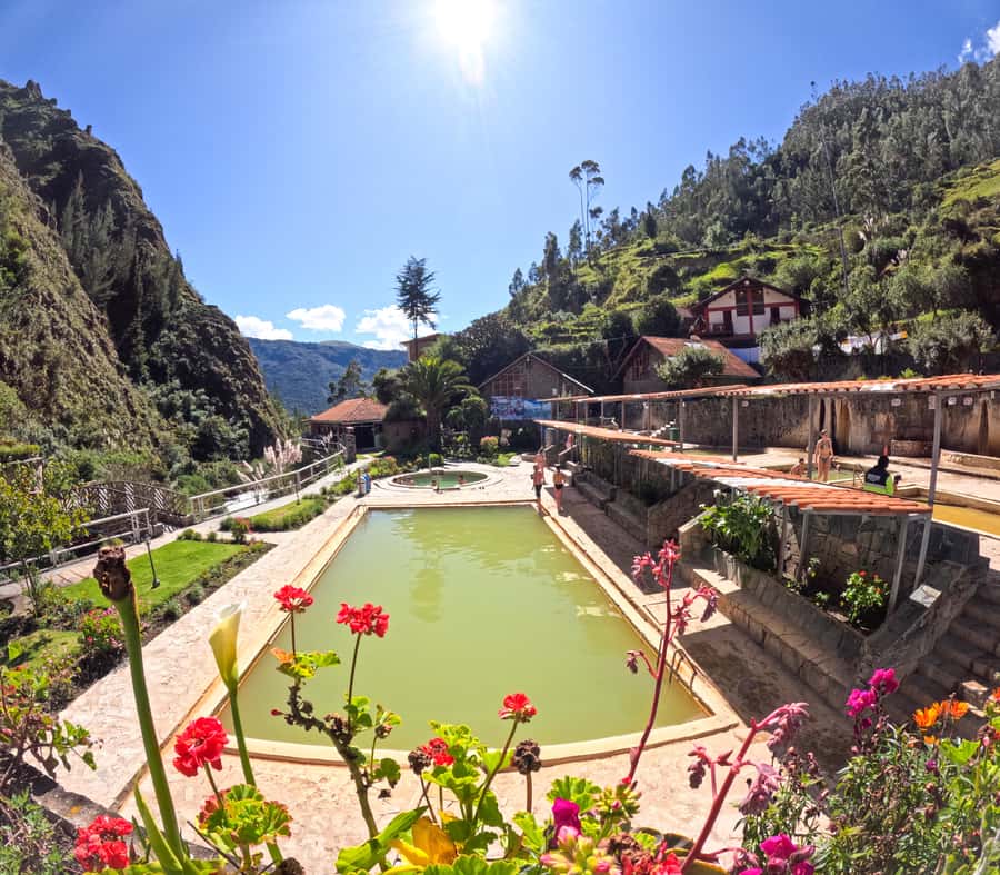 Cusco: 4-Day Lares Trek to Machu Picchu with Panoramic Train - Who should book this Lares Trek?