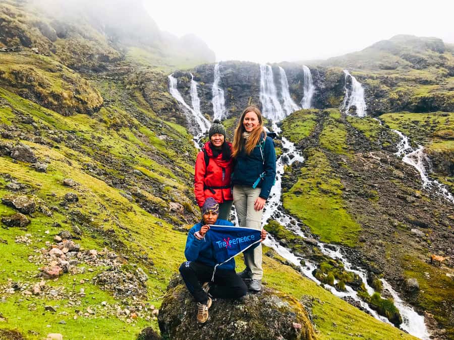 Cusco: 4-Day Lares Trek to Machu Picchu with Panoramic Train - Day 2: Blue Lagoon to Condor Pass