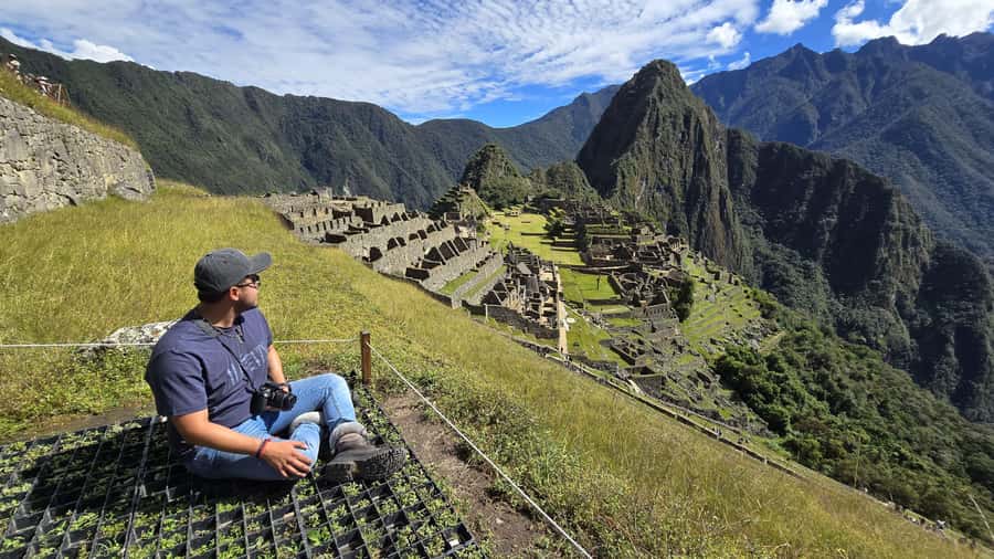 Cusco: Machu Picchu Day Trip with Train + Entrance ticket - Who should book this Machu Picchu trip?