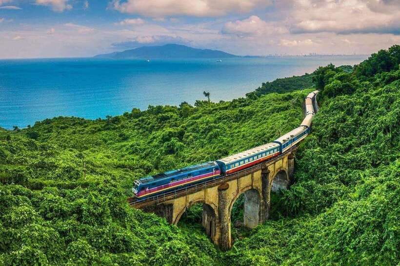 Da Nang: Hue Imperial Day Trip, Hai Van Pass Train, & Lunch - The early pickup and small-group setup