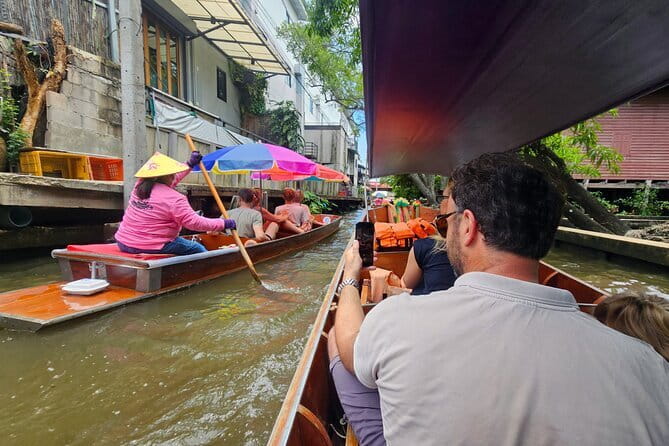 Damnoen Saduak Famous Floating Market and Mea Klong Railway Tour - Coconut sugar farm: a short stop with useful local context
