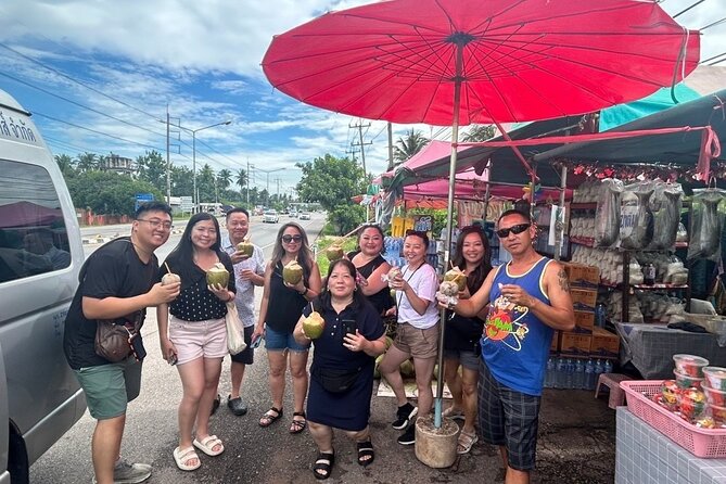 Damnoen Saduak Floating Market & Maeklong Railway From Bangkok - What is not included and what to bring