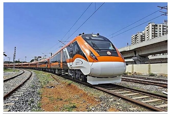 Delhi to Agra: Delhi to Taj Maha tour by Superfast Train Tour - Why the Gatimaan Express makes this day possible