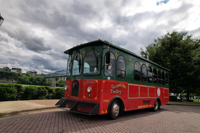 Derailed Adventure – Chattanooga Trolley & Train Combo Tour - Seeing Chattanooga from the trolley