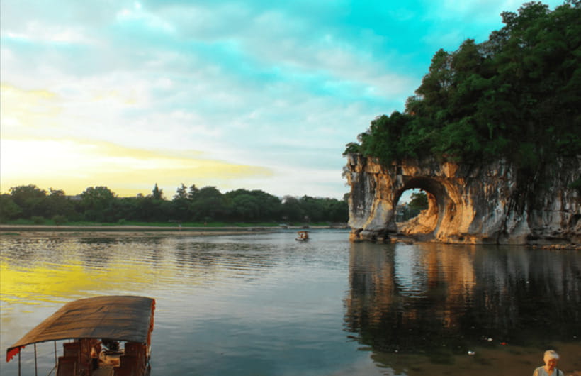 Discover Guilin's Gems:Guangzhou-Bullet Train Highlight Tour - Elephant Trunk Hill and Guilin’s Best-Known Silhouette