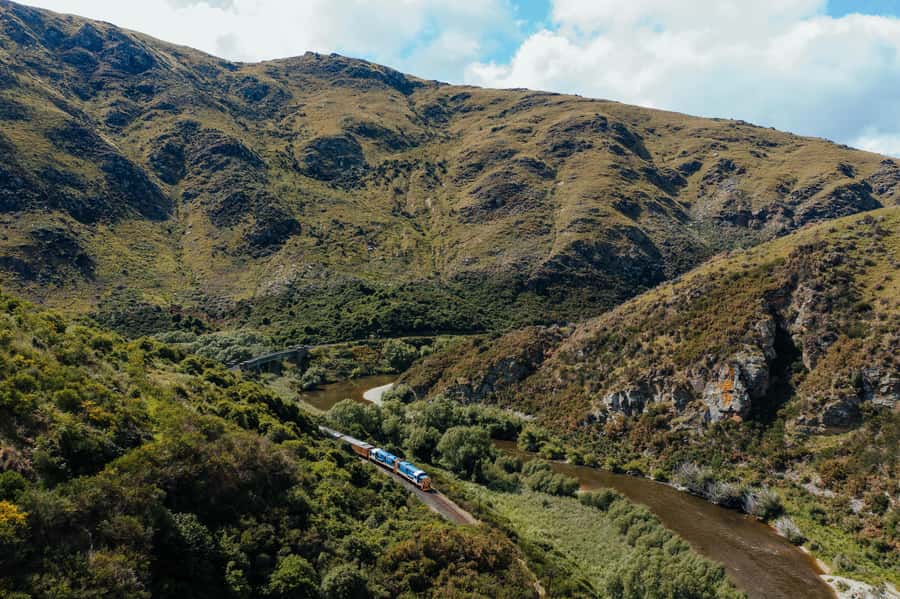 Dunedin: Scenic Railway Tour Through the Taieri Gorge - Who Will Enjoy This Train Most?