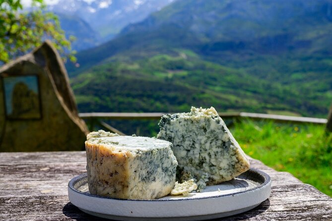 Excursion to Picos de Europa : Bulnes, funicular and cheese Cabrales - Cares Gorge from the bus