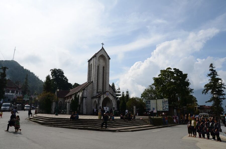 Explore Sa Pa with Overnight Train & Sleeper Bus & Trekking - A free morning in Sa Pa, with Fansipan as an option