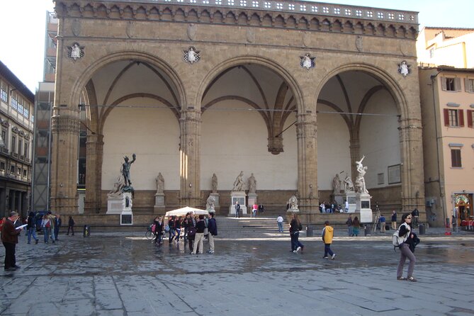 Florence Renaissance and Medieval: Day Trip from Milano by High-Speed Train - The Straw Market and Piazza della Signoria