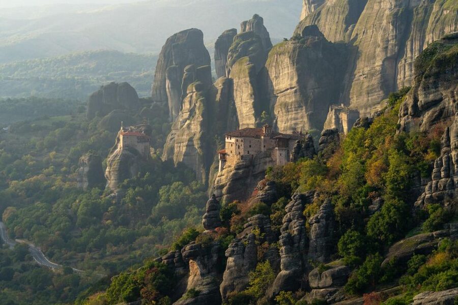 From Athens: Meteora Train Trip with Overnight Stay - Why an overnight trip is better than rushing Meteora