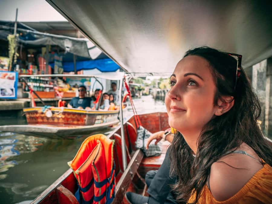 From Bangkok: Maeklong Railway and Floating Market Day Tour - Food, shopping, and the cost of lunch