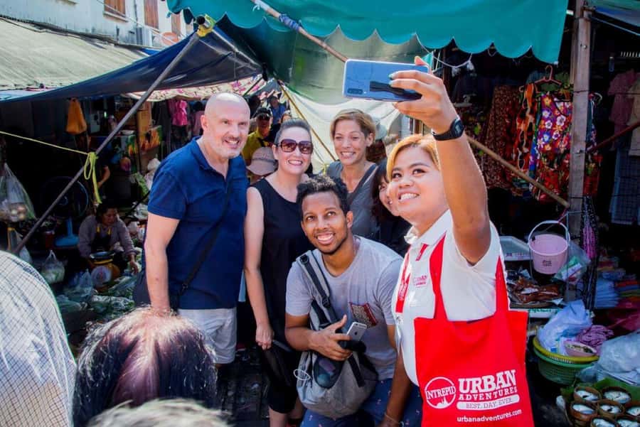 From Bangkok: Private Railway and Floating Market Tour - Why this Bangkok day trip works