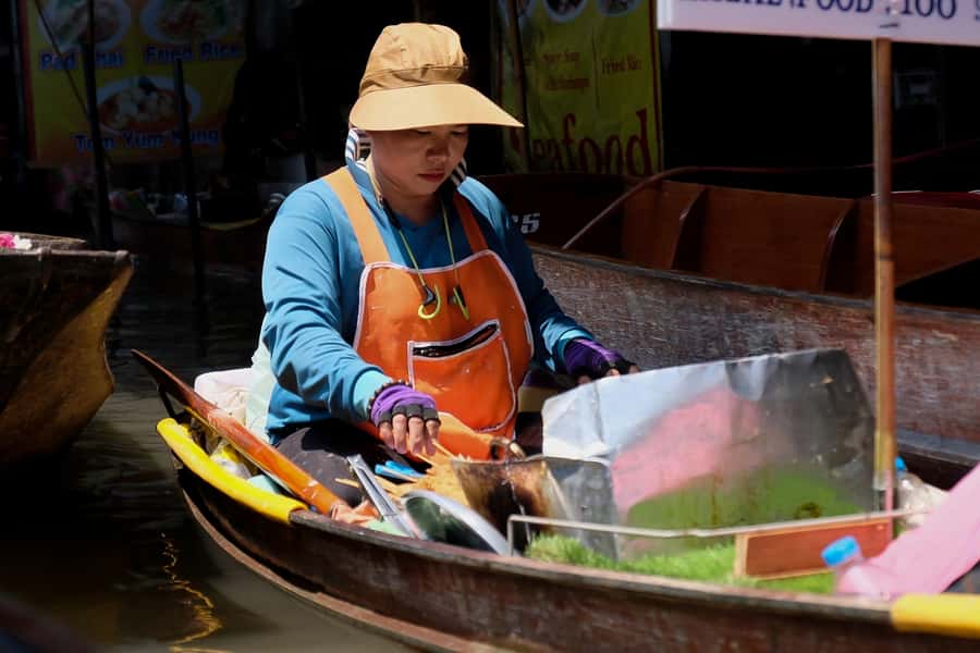 From Bangkok: Private Railway and Floating Market Tour - Meeting near BTS National Stadium