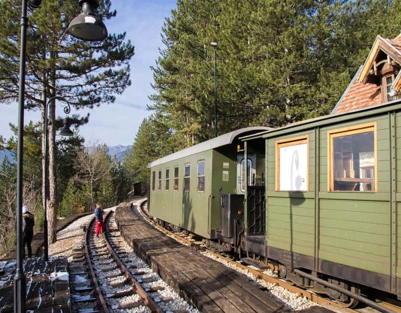 From Belgrade: Drina River House, Sargan 8 Train & Drvengrad - The road to Mokra Gora and lunch