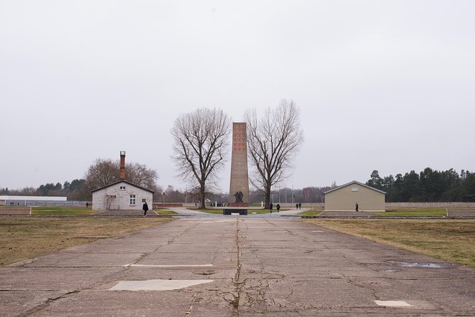 From Berlin to Sachsenhausen Camp: Private Tour by Car or Train - How the timing works across six hours