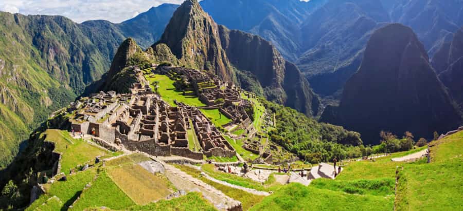 From Cusco: Machu Picchu Private Day Trip on Panoramic Train - Reaching Aguas Calientes and the citadel