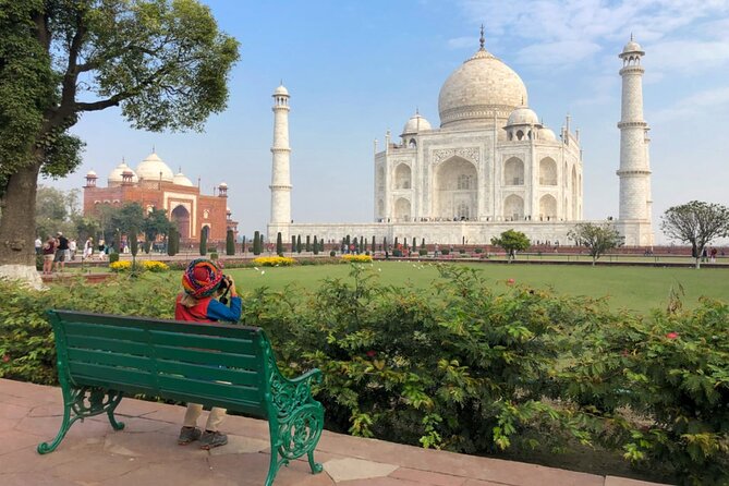 From Delhi: All-Inclusive Taj Mahal Tour by Gatiman Express Train - Agra Fort Adds the Mughal Story