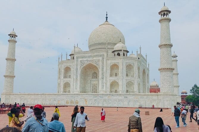 From Delhi Private Taj Mahal and Agra Day Trip by Gatimaan Train - Key points to know before booking